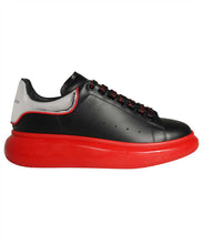 Load image into Gallery viewer, Larry leather sneakers
