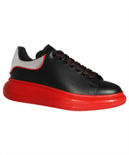 Load image into Gallery viewer, Larry leather sneakers
