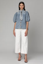 Carica l'immagine nel visualizzatore di Gallery, Blusa Lantern in denim
