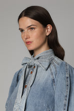 Carica l'immagine nel visualizzatore di Gallery, Blusa Lantern in denim
