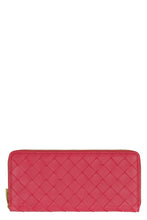 Load image into Gallery viewer, Leather wallet
