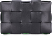 Carica l'immagine nel visualizzatore di Gallery, Messenger bag Cassette in pelle
