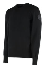 Load image into Gallery viewer, Crew-neck wool sweater
