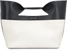 Carica l'immagine nel visualizzatore di Gallery, Borsa The Bow in pelle
