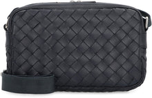 Carica l'immagine nel visualizzatore di Gallery, Camera bag Classic in pelle
