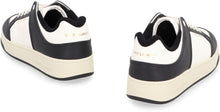 Carica l'immagine nel visualizzatore di Gallery, Sneakers low-top SL/61 in pelle
