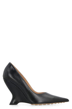 Load image into Gallery viewer, Punta leather pumps
