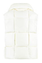 Load image into Gallery viewer, Padded bodywarmer
