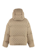 Load image into Gallery viewer, Padded jacket with zip and snaps
