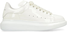 Carica l'immagine nel visualizzatore di Gallery, Sneakers Larry in vernice
