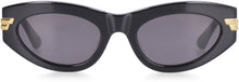 Load image into Gallery viewer, Classic sunglasses
