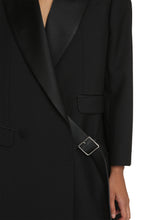 Carica l'immagine nel visualizzatore di Gallery, Cappotto oversize in lana e mohair
