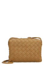 Carica l'immagine nel visualizzatore di Gallery, Camera bag Mini Loop in pelle
