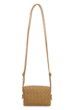 Carica l'immagine nel visualizzatore di Gallery, Camera bag Mini Loop in pelle
