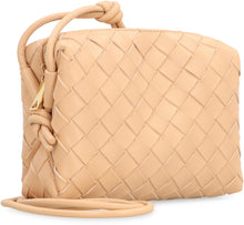 Carica l'immagine nel visualizzatore di Gallery, Camera bag Mini Loop in pelle
