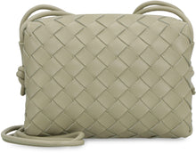 Carica l'immagine nel visualizzatore di Gallery, Camera bag Mini Loop in pelle
