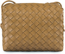 Carica l'immagine nel visualizzatore di Gallery, Camera bag Mini Loop in pelle
