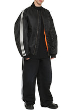 Carica l'immagine nel visualizzatore di Gallery, Balenciaga x Adidas - Bomber in nylon

