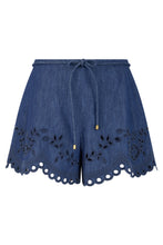 Load image into Gallery viewer, Shorts with embroidery
