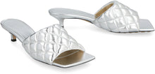 Load image into Gallery viewer, Padded leather sandals
