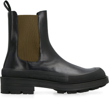 Carica l'immagine nel visualizzatore di Gallery, Chealsea boots in pelle
