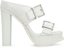 Load image into Gallery viewer, Leather sandals
