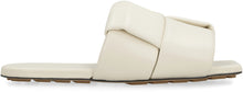 Carica l'immagine nel visualizzatore di Gallery, Mules Patch in pelle
