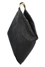 Carica l'immagine nel visualizzatore di Gallery, Borsa a spalla Foulard in pelle
