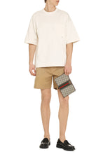 Carica l'immagine nel visualizzatore di Gallery, T-shirt in cotone con taschino
