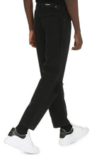 Carica l'immagine nel visualizzatore di Gallery, Jeans straight leg a 5 tasche
