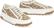 Carica l'immagine nel visualizzatore di Gallery, Sneakers low-top in tessuto
