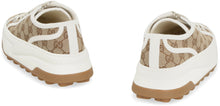 Carica l'immagine nel visualizzatore di Gallery, Sneakers low-top in tessuto

