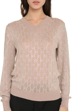 Carica l'immagine nel visualizzatore di Gallery, Maglione in lana con scollo a V
