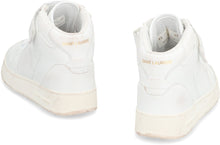 Carica l'immagine nel visualizzatore di Gallery, Sneakers mid-top Lax in pelle
