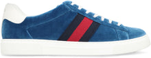 Carica l'immagine nel visualizzatore di Gallery, Sneakers low-top Ace in velluto
