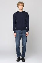 Load image into Gallery viewer, Crew-neck wool sweater
