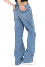 Load image into Gallery viewer, Wide-leg jeans
