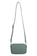 Carica l'immagine nel visualizzatore di Gallery, Mini camera bag in pelle
