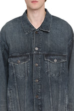 Carica l'immagine nel visualizzatore di Gallery, Giacca in denim
