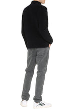 Carica l'immagine nel visualizzatore di Gallery, Pullover girocollo in ciniglia
