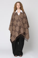 Load image into Gallery viewer, Cashmere poncho
