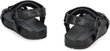 Load image into Gallery viewer, Trip Leather sandals
