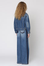 Carica l'immagine nel visualizzatore di Gallery, Giacca in denim

