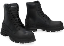 Load image into Gallery viewer, Wander leather lace-up boots
