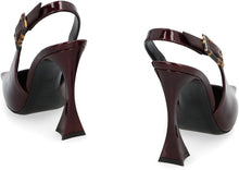 Carica l'immagine nel visualizzatore di Gallery, Slingback Dune in vernice
