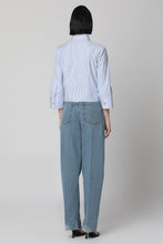 Carica l'immagine nel visualizzatore di Gallery, Jeans straight leg a 5 tasche

