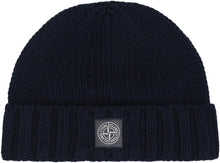 Carica l'immagine nel visualizzatore di Gallery, Cappello in maglia di lana vergine
