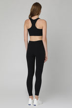 Carica l'immagine nel visualizzatore di Gallery, Leggings in tessuto tecnico
