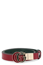 Carica l'immagine nel visualizzatore di Gallery, Cintura reversibile GG Marmont in pelle
