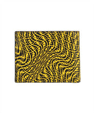 Carica l'immagine nel visualizzatore di Gallery, Portafoglio flap-over in pelle
